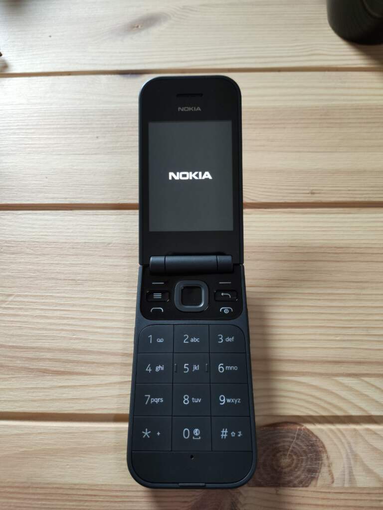 Nokia 7220 Flip Handy Test